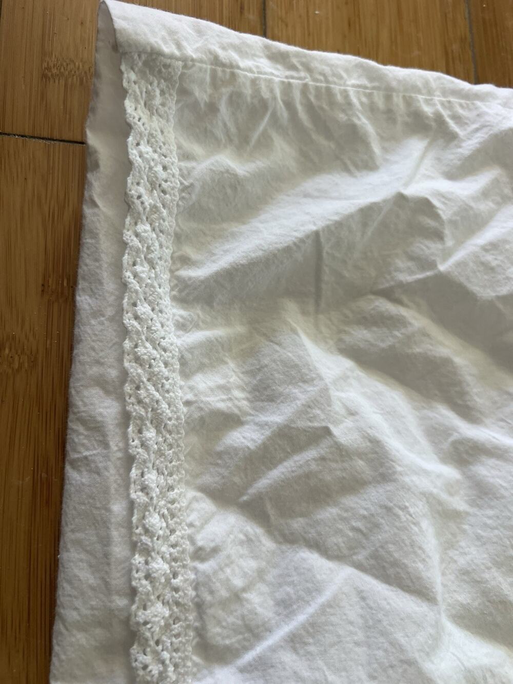 1 DOCOFIL King White Pillow Sham Portugal Fine Linens Lace Trim Portugal